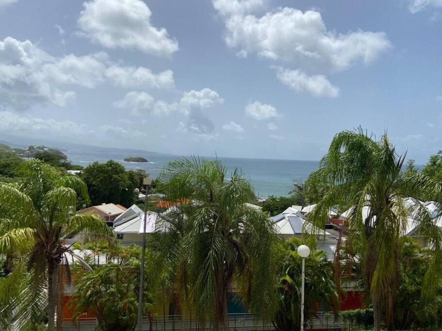 Studio Paisible Avec Piscine, Pas Loin De La Plage La Trinite Ngoại thất bức ảnh