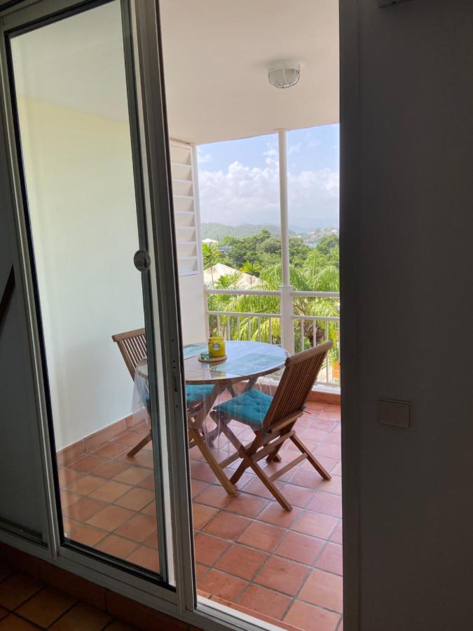 Studio Paisible Avec Piscine, Pas Loin De La Plage La Trinite Ngoại thất bức ảnh