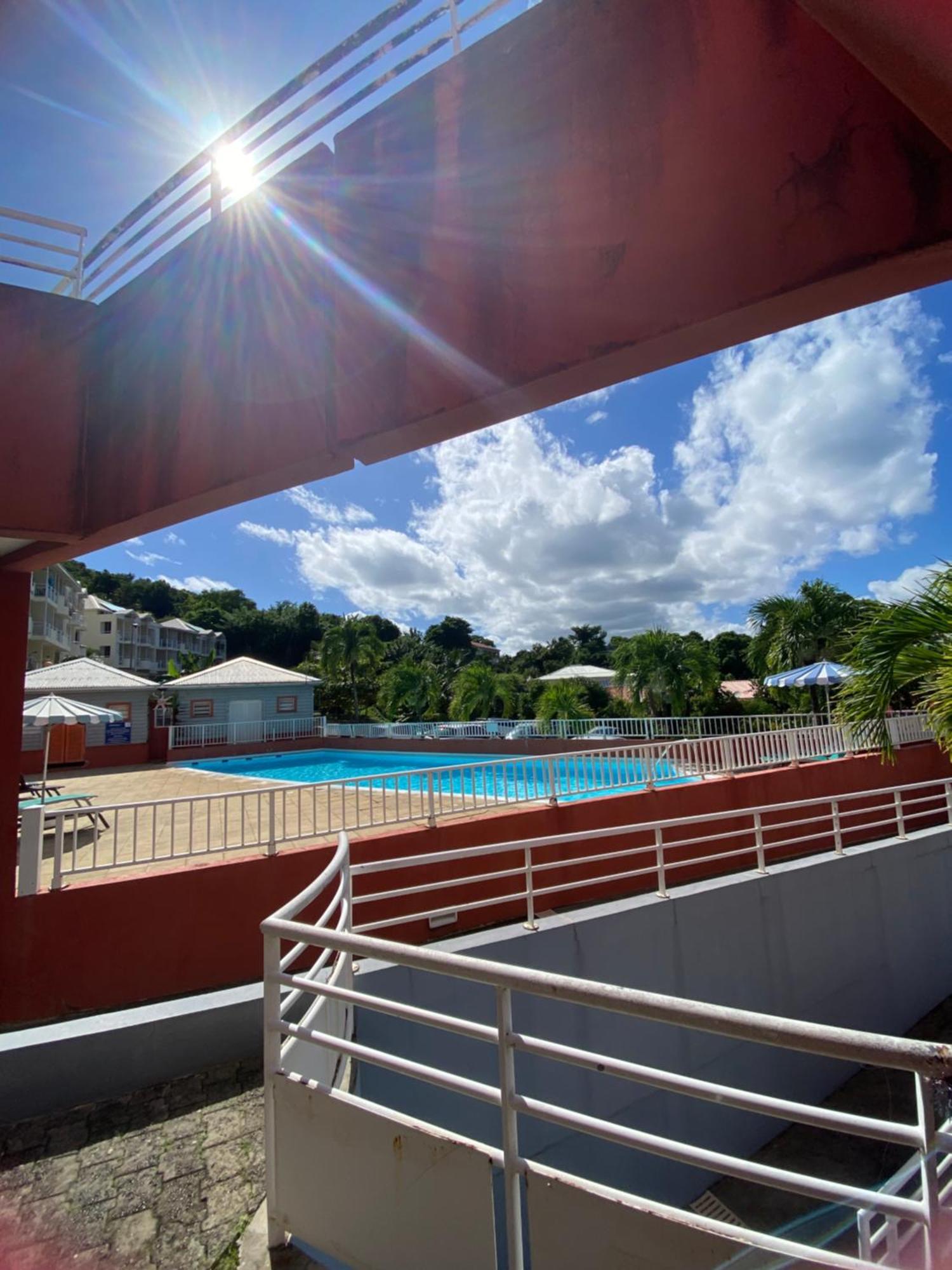 Studio Paisible Avec Piscine, Pas Loin De La Plage La Trinite Ngoại thất bức ảnh