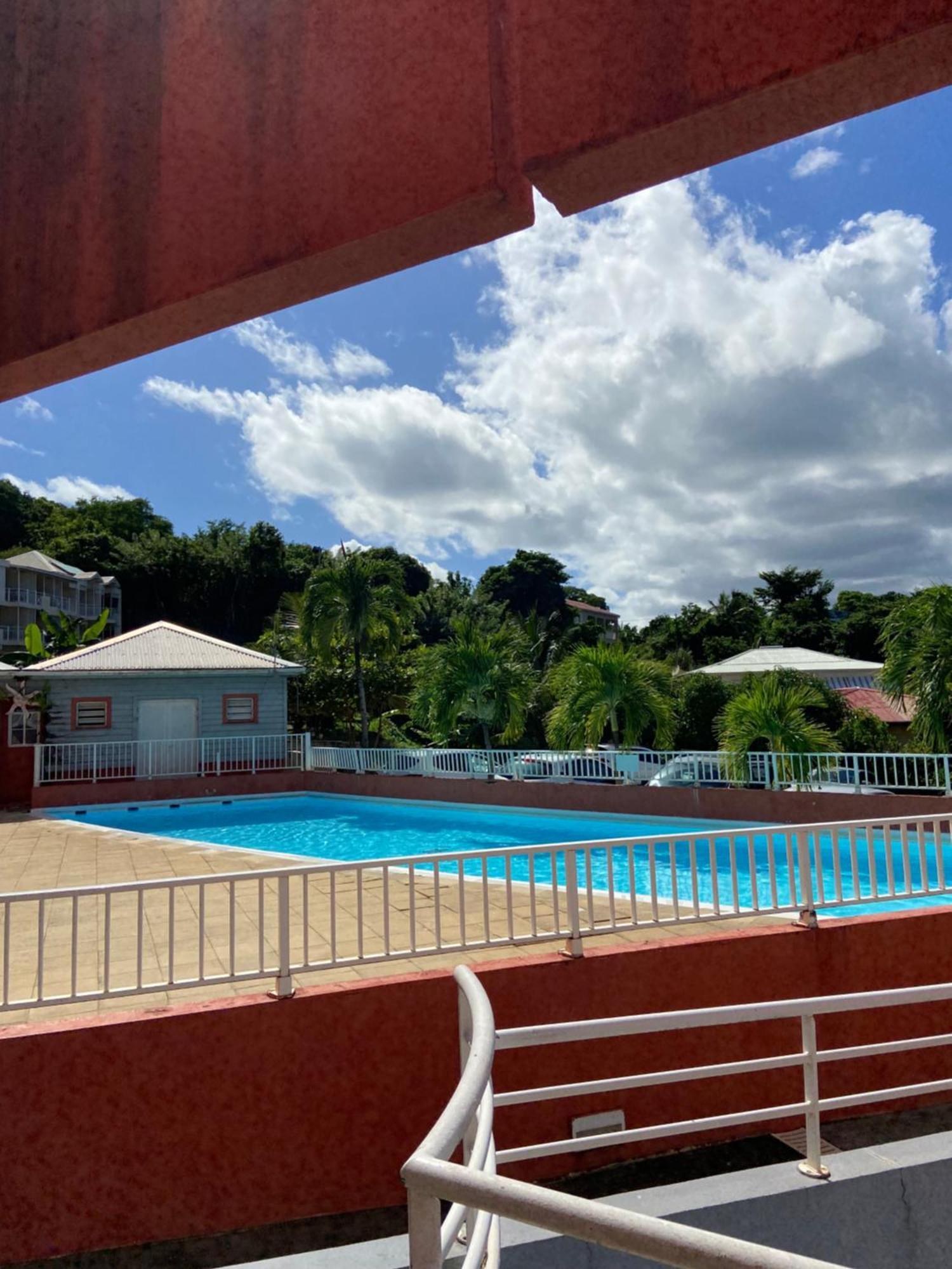 Studio Paisible Avec Piscine, Pas Loin De La Plage La Trinite Ngoại thất bức ảnh